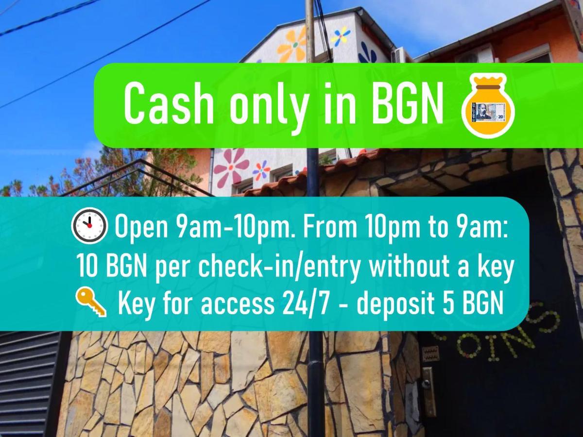 10 Coins Hostel & Tours صوفيا المظهر الخارجي الصورة