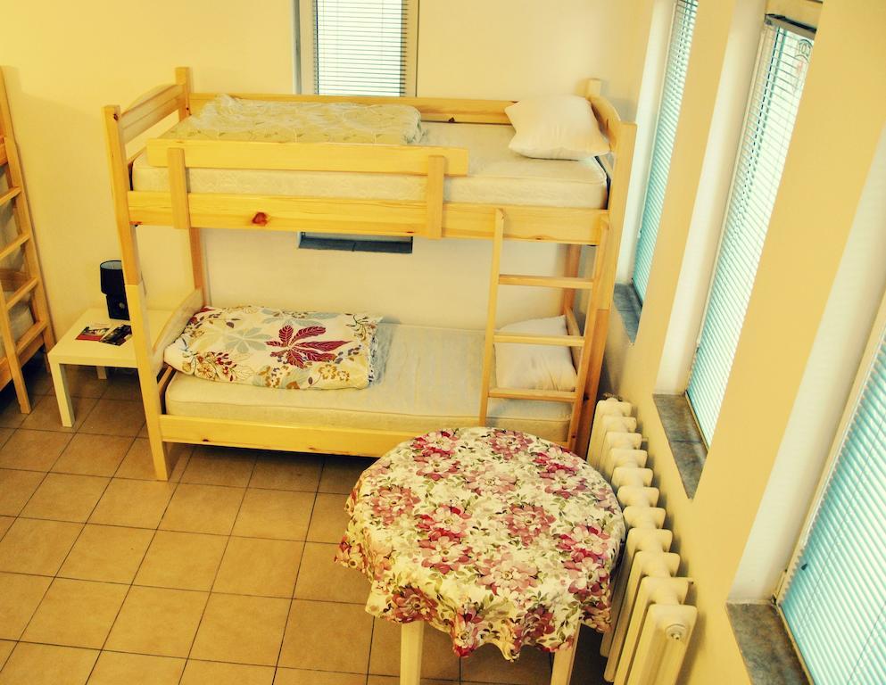 10 Coins Hostel & Tours صوفيا الغرفة الصورة