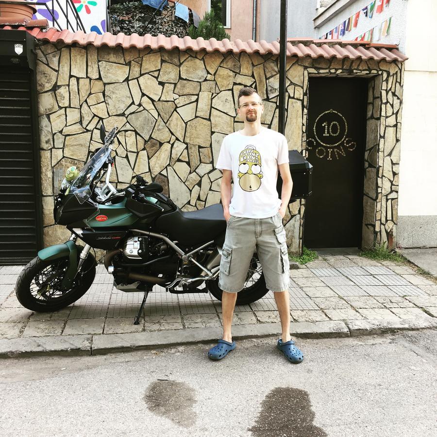 10 Coins Hostel & Tours صوفيا المظهر الخارجي الصورة