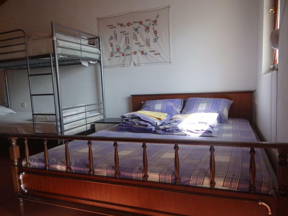 10 Coins Hostel & Tours صوفيا المظهر الخارجي الصورة